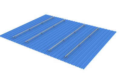 rails de montage solaires sur toit en métal