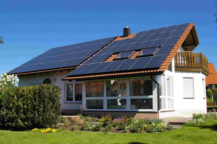 Système de montage solaire sur toit incliné
