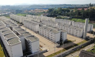 Le Brésil annonce un plan solaire de 2 GW pour un programme de logements sociaux