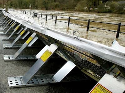 Inclure les risques d'inondation et d'érosion dans la sélection du site du projet solaire