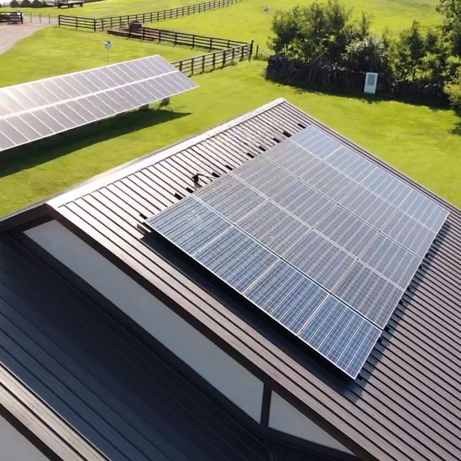 Boston Solar met en lumière l'installation solaire commerciale sur le toit du MGM Music Hall à Fenway